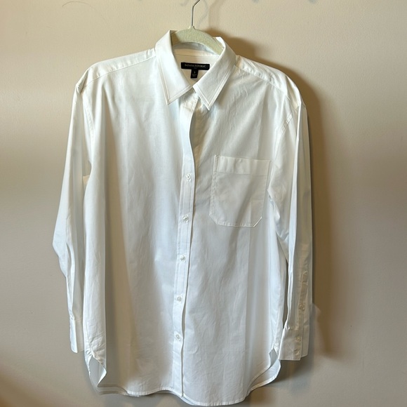 Banana Republic Womans white oversized button down shirt. - Picture 1 of 5